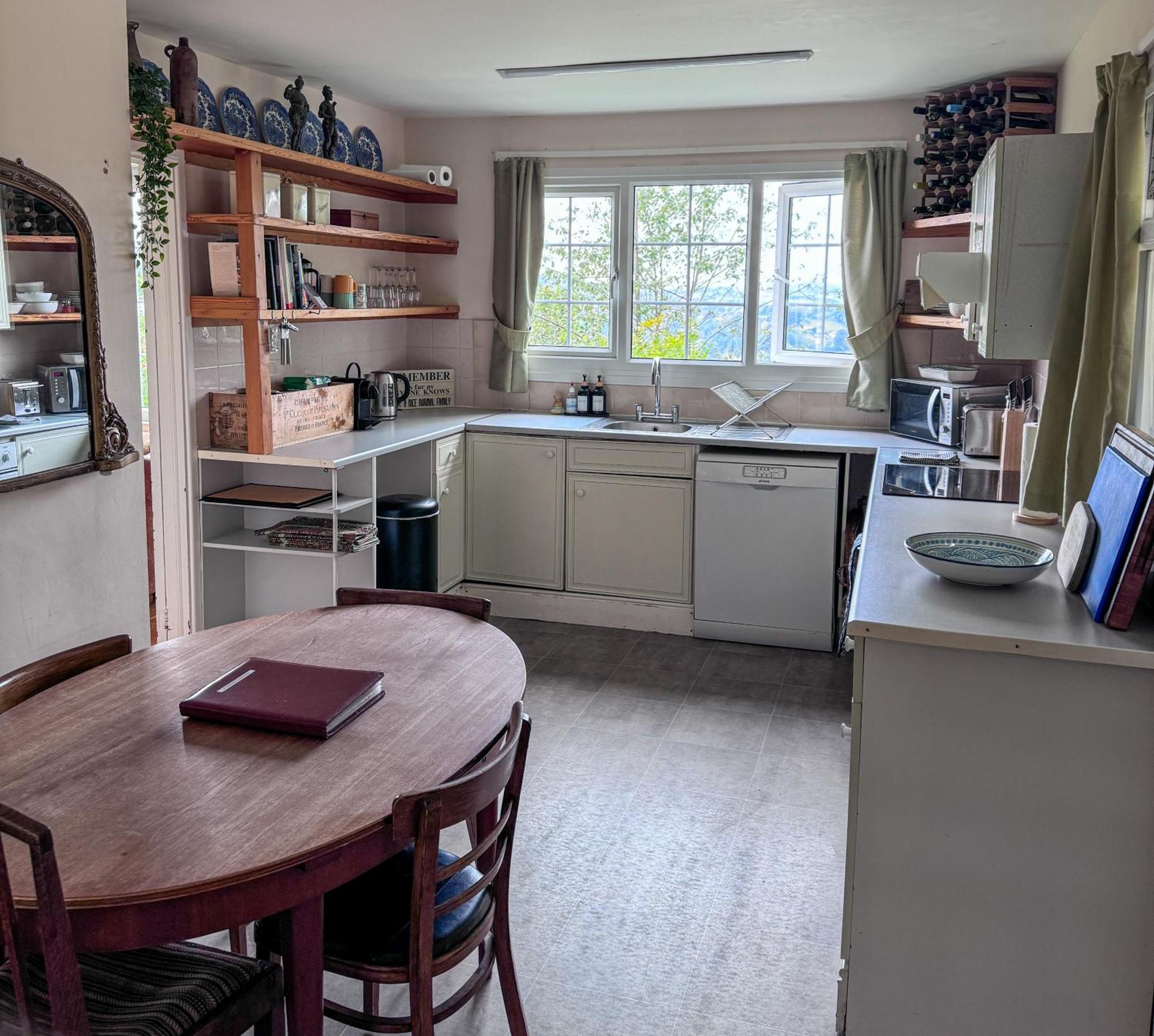Spacious Home In Bath, Nature And City! 외부 사진